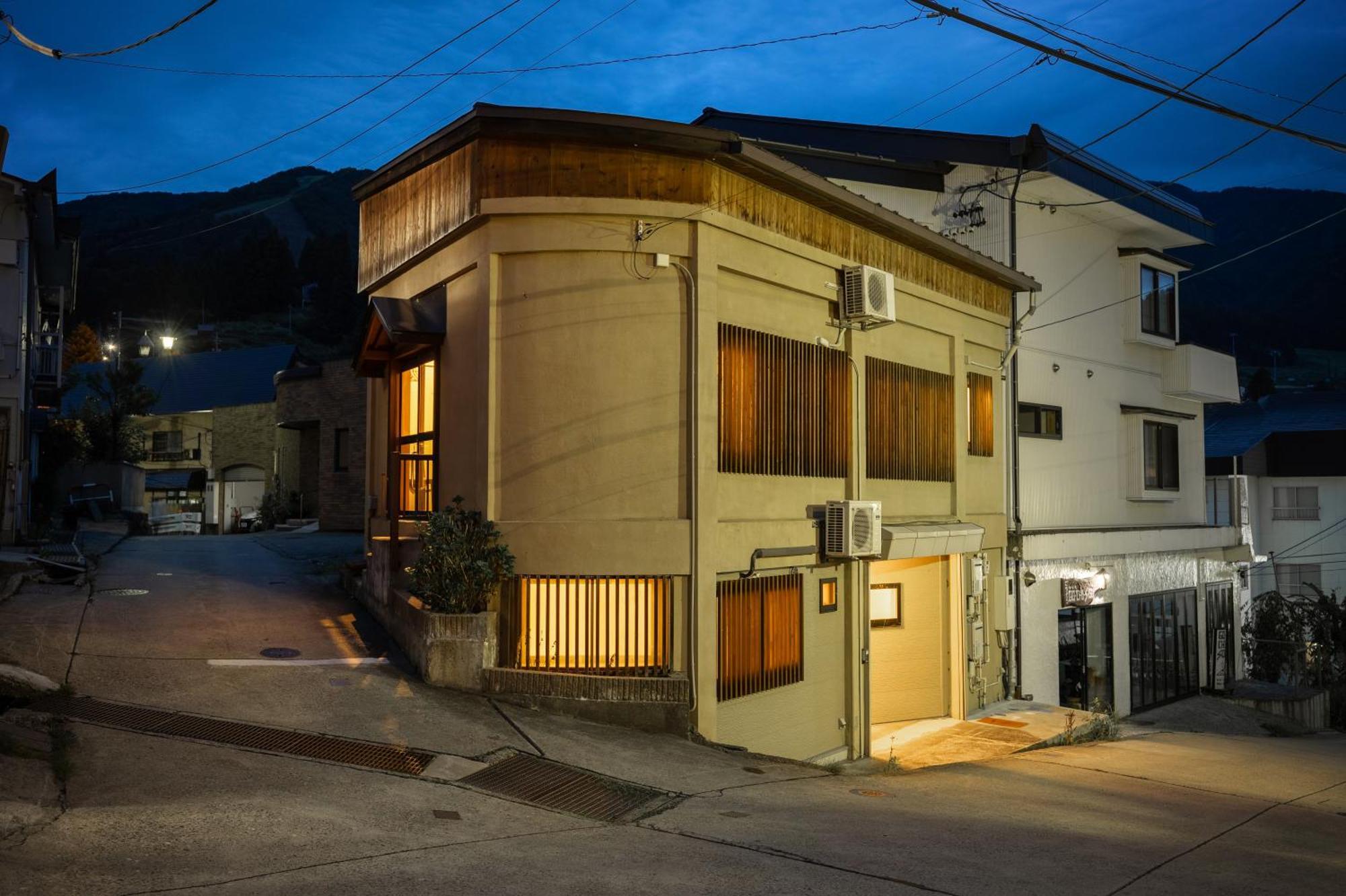 Corner House Lejlighed Nozawaonsen Eksteriør billede